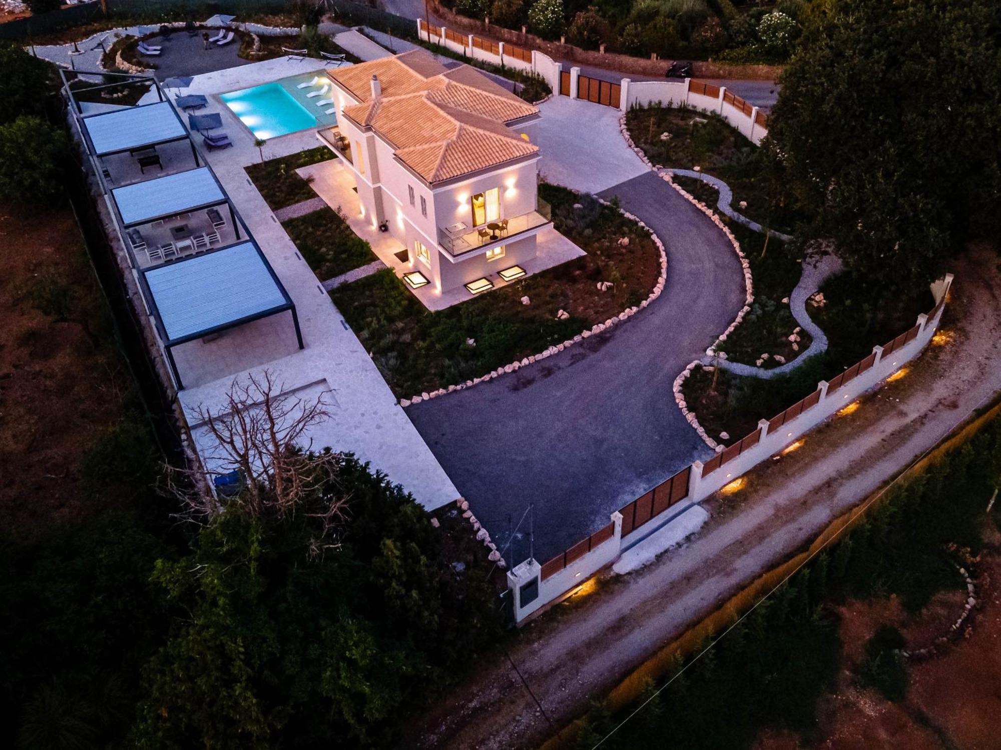 Luxury Rika Corfu- 5 Bedrooms With Pool * Gouvia