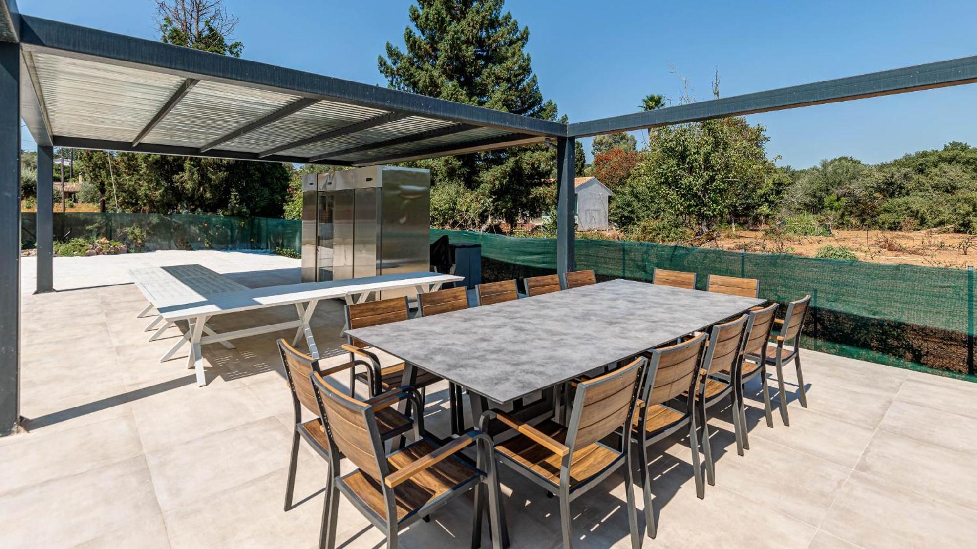 Villa Luxury Rika Corfu- 5 Bedrooms With Pool *
