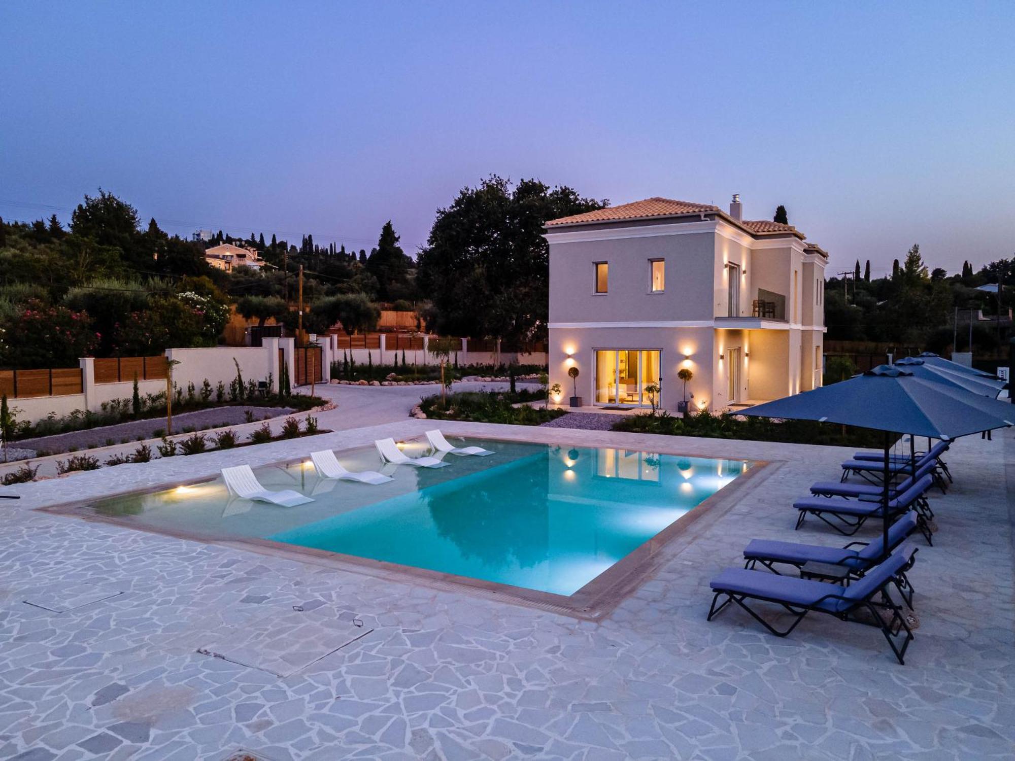 Luxury Rika Corfu- 5 Bedrooms With Pool * Gouvia